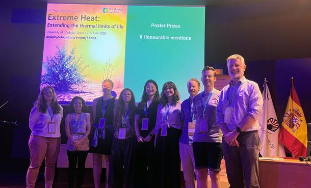 Poster prize winners, runners-up and honourable mentions at the 47th New Phytologist Symposium: Extreme heat. From left to right: New Phytologist Editor-in-Chief Maarja Öpik, Ilaine Silveira Matos, Bryn Morgan, Margaux Didion-Gency, Qiannan Leng, Kali Middleby, William Reinar, Pieter Arnold, and New Phytologist Editor and symposium organiser Owen Atkin.