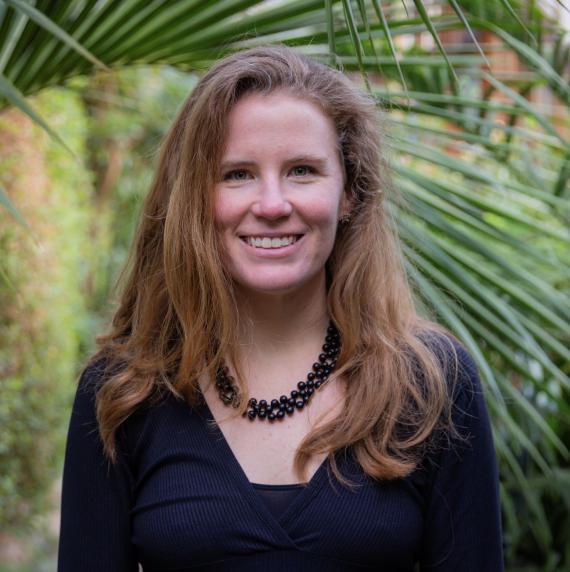 Adriane Esquivel Muelbert